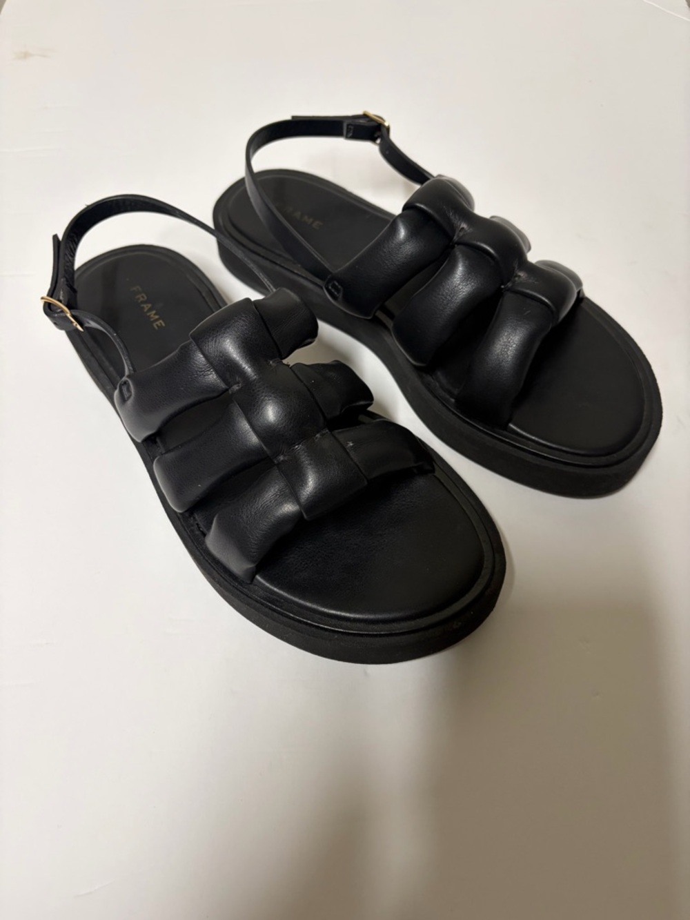 FRAME Le Weston Sandal Black Quilted Leather Flat Sandals  Adjustable Strap